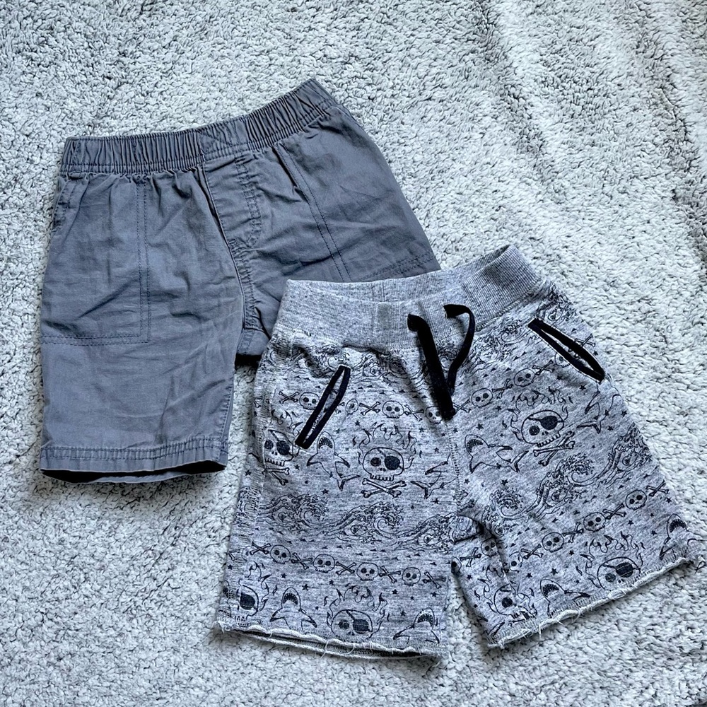 Surf Skull Sharks Gray Shorts Bundle
